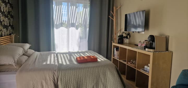 Studio Moderne Et Chaleureux - 20m2 - Vaison-la-Romaine