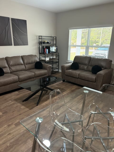 Successful Airbnb property: Mills Ave 75 suite A in Warrington