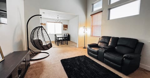 Successful Airbnb property: Westwind Retreat in West Sacramento