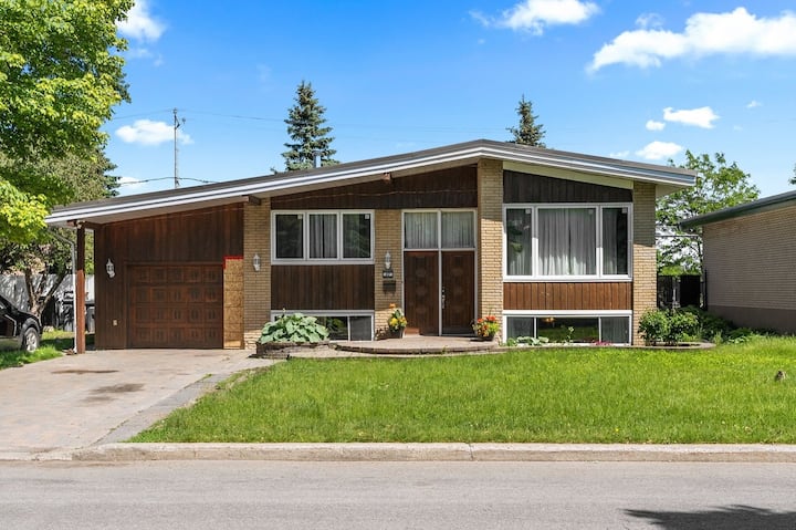 3bed Rooms With Swimming Pool For Family Stay - Longueuil