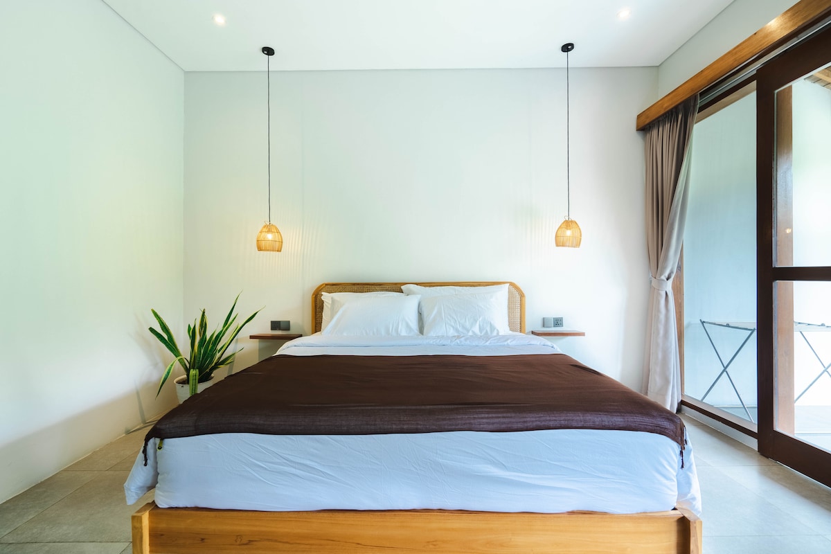 Fitrip Villa Seseh, bedroom