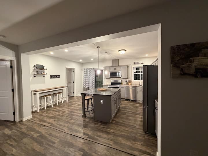 Coastal Country Stay - South Hampton, NH