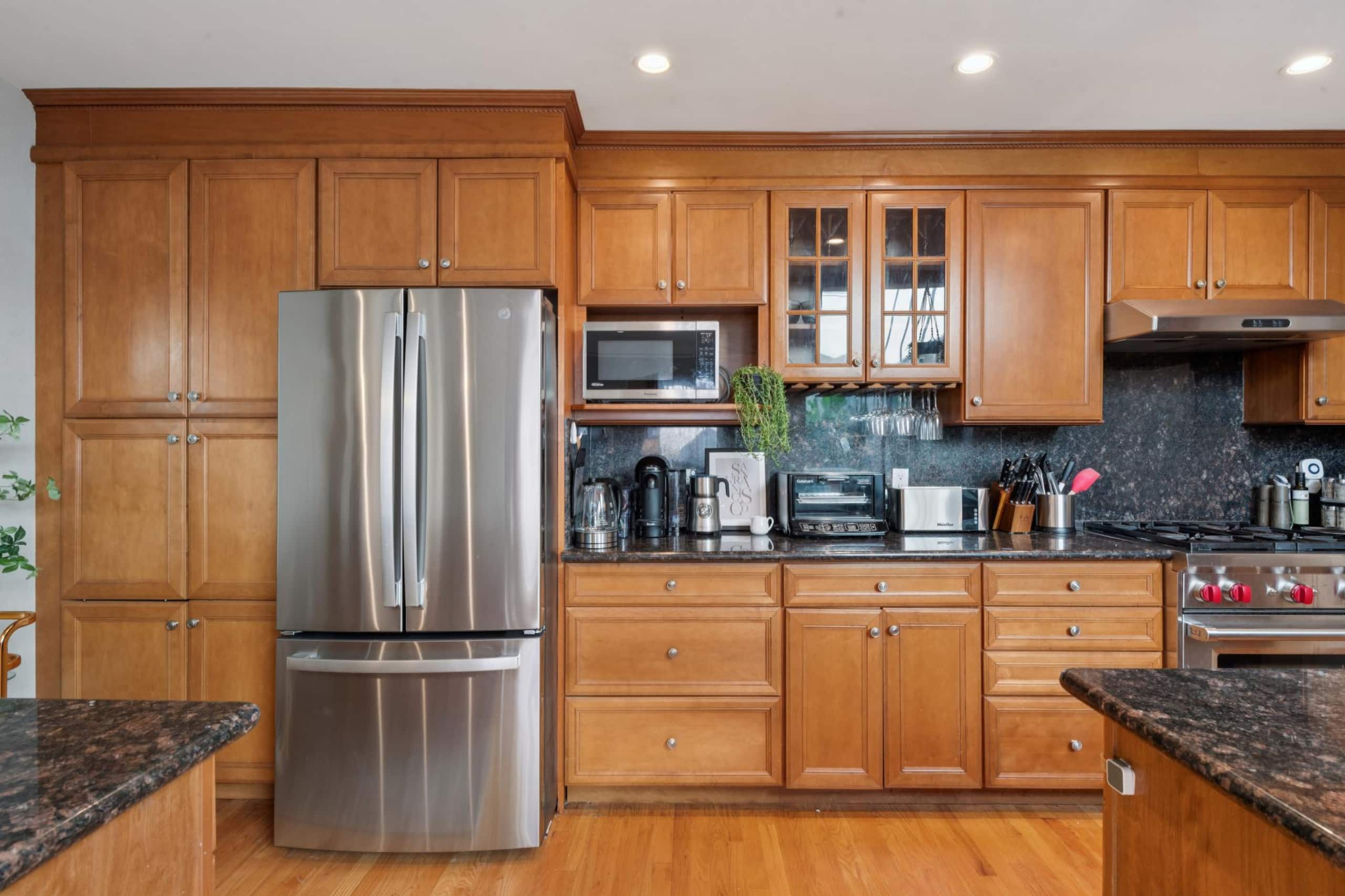 Home in San Francisco · ★4.96 · 3 bedrooms · 4 beds · 1 bath - Image 10