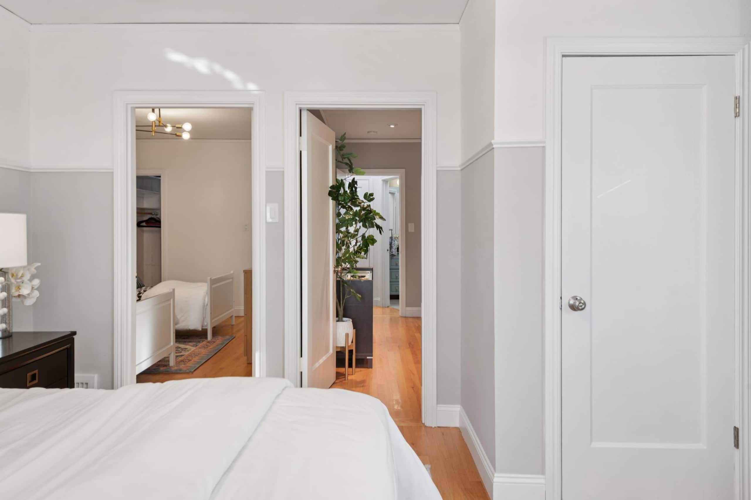 Home in San Francisco · ★4.96 · 3 bedrooms · 4 beds · 1 bath - Image 36