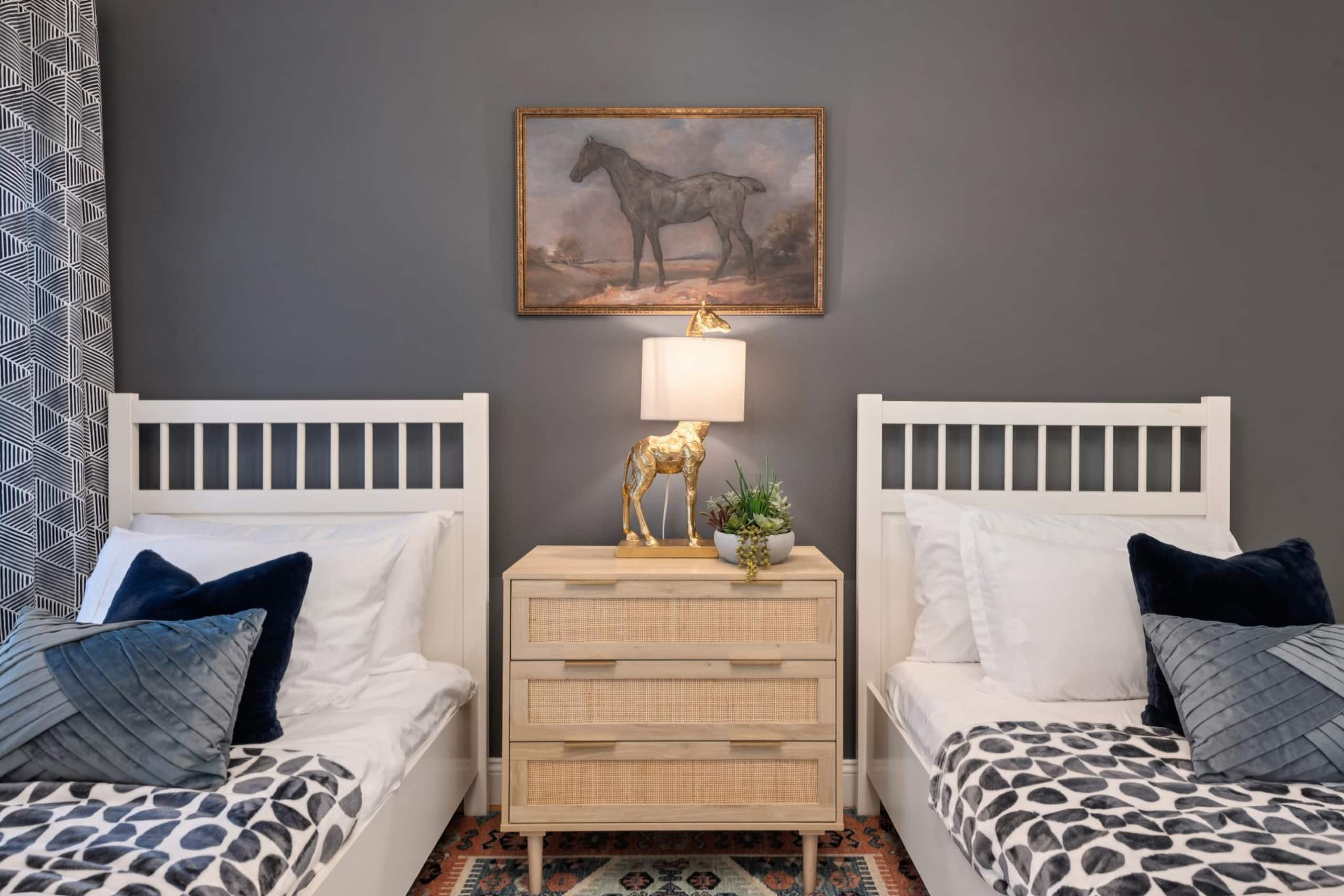 Home in San Francisco · ★4.96 · 3 bedrooms · 4 beds · 1 bath - Image 41