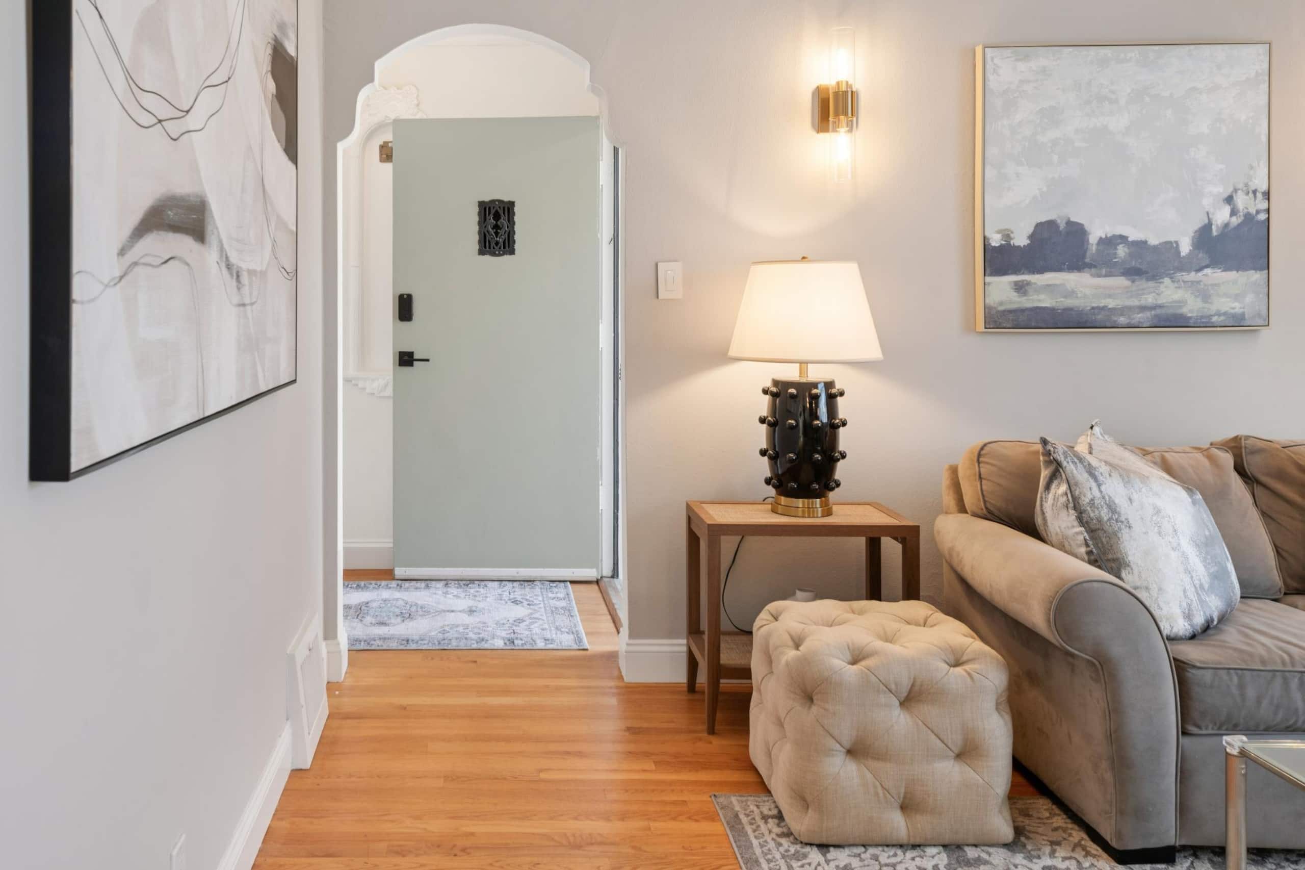 Home in San Francisco · ★4.96 · 3 bedrooms · 4 beds · 1 bath - Image 4