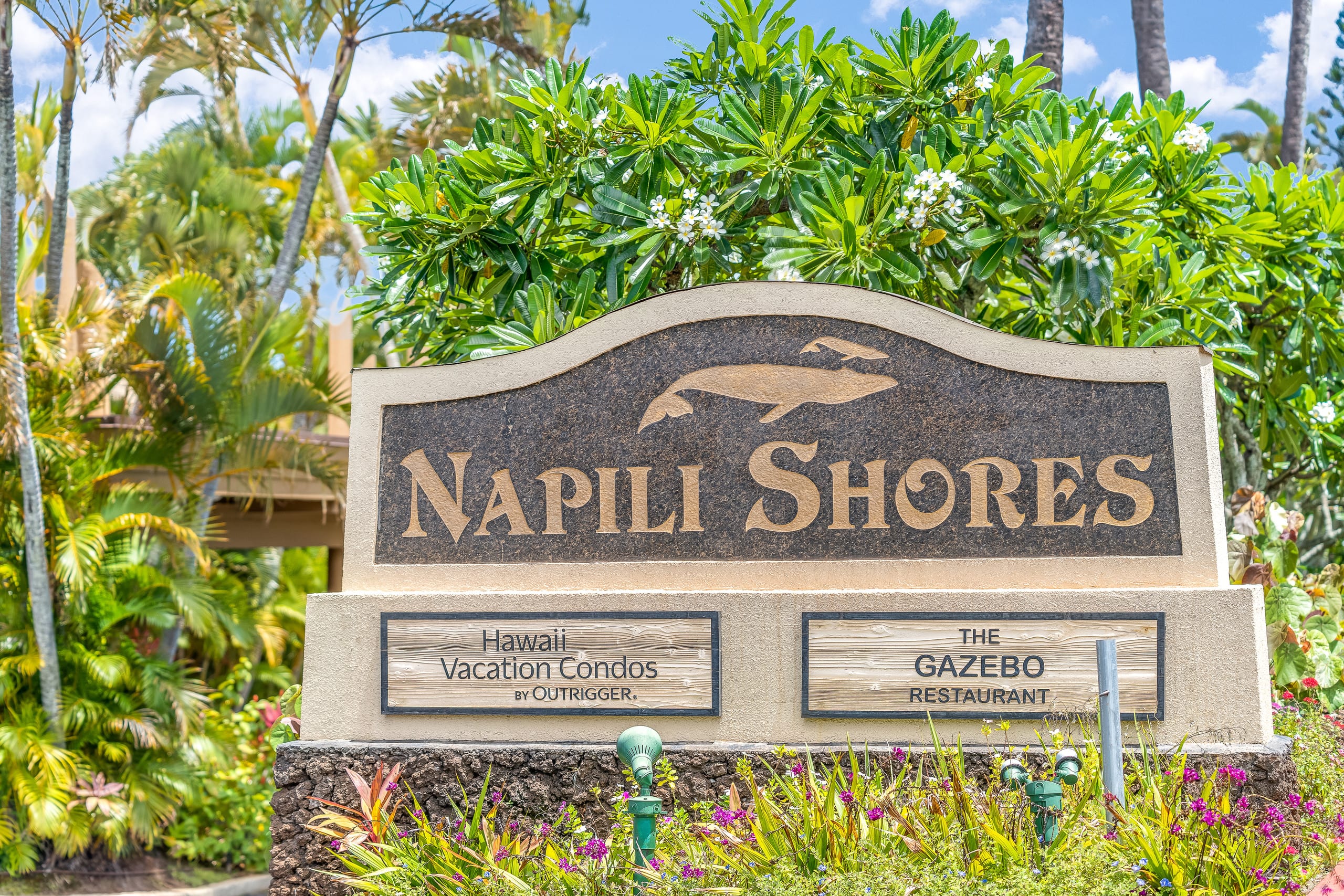 Condo in Lahaina · ★4.71 · 1 bedroom · 3 beds · 1 bath - Image 25