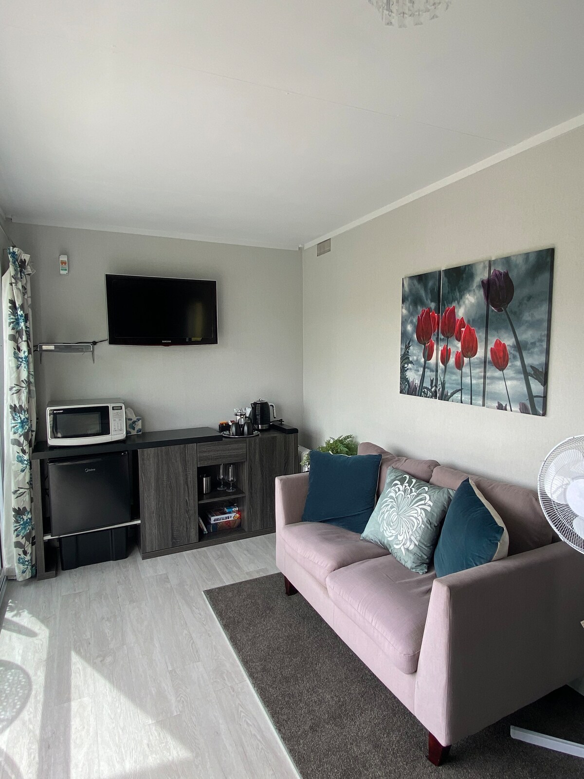 Top Airbnb: Thyme Out in Cromwell