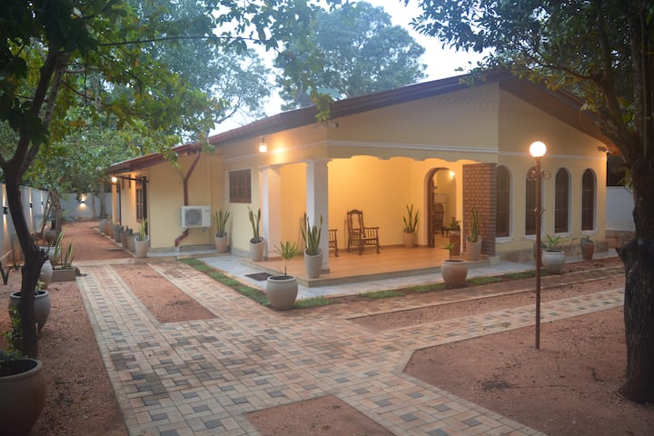 Soluna Sacred Grove|sltda Approved|whole Villa - Sri Lanka