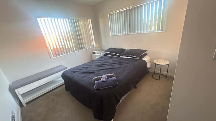 המחיר הוא לשני אנשים לחדר