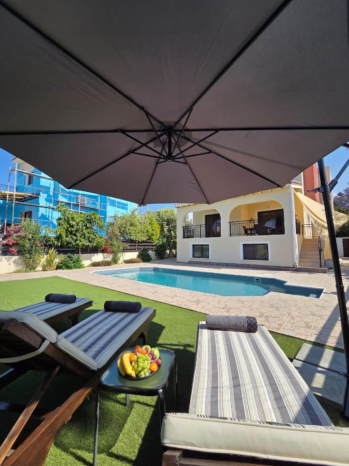 Marinea Beach Villa 2 - Paphos