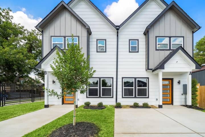 Colorful Collage - Brand New Luxury Home (77021) - Houston, TX