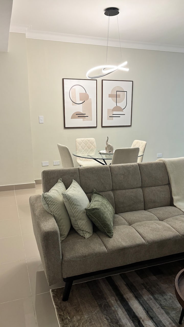 2 Bedroom Apartment, Bella Vista - Santo Domingo