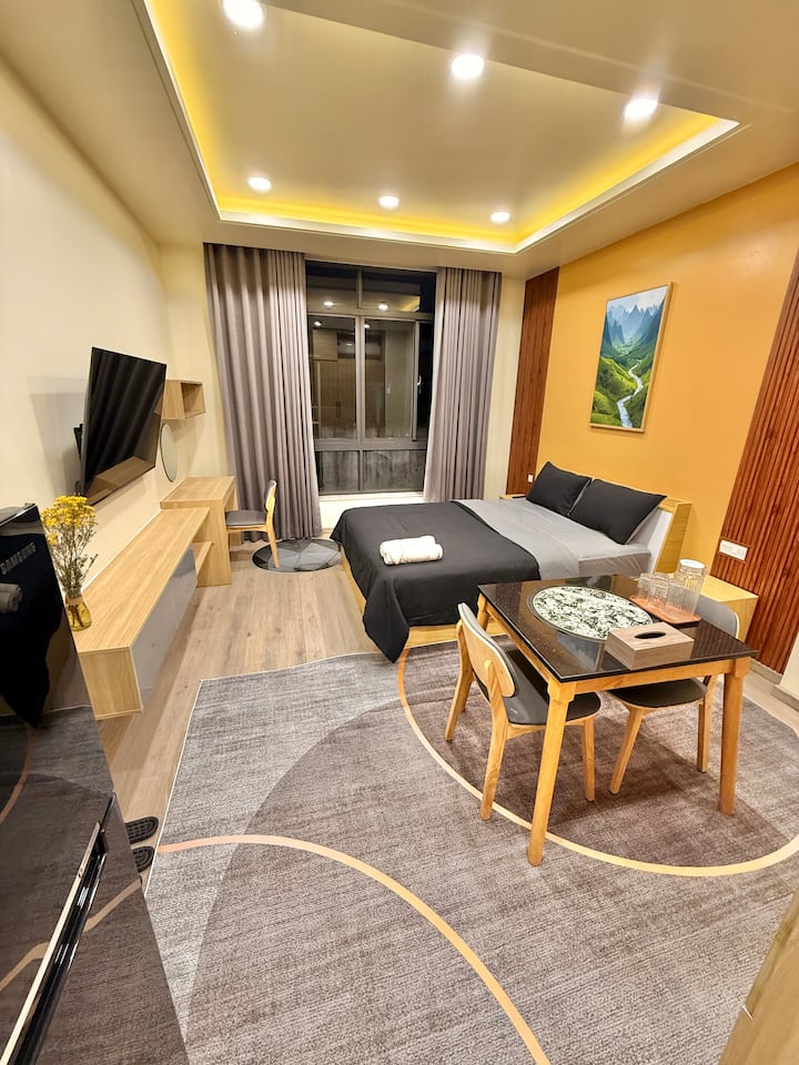 Căn Hộ Cao Cấp Gần Quận 1 Với Cửa Sổ Lớn (R302-gđ) - Ho Chi Minh City
