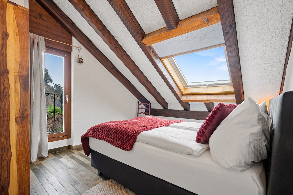 Dormitorio bellamente diseñado. 