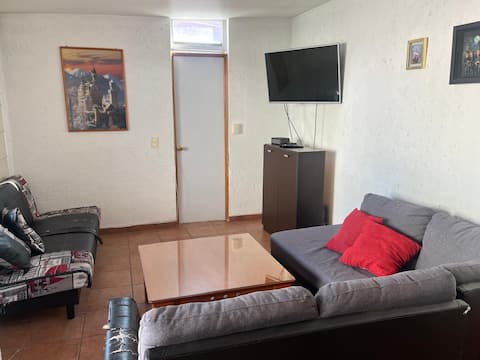 Top performing Airbnb: Apartment near Coyoacán and Mítikah in Benito Juárez
