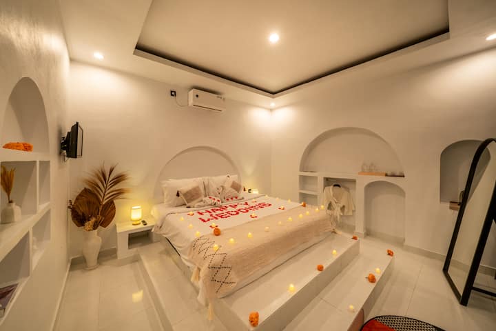 Six Bed Room Cabin At Under Hill Bali - Kintamani