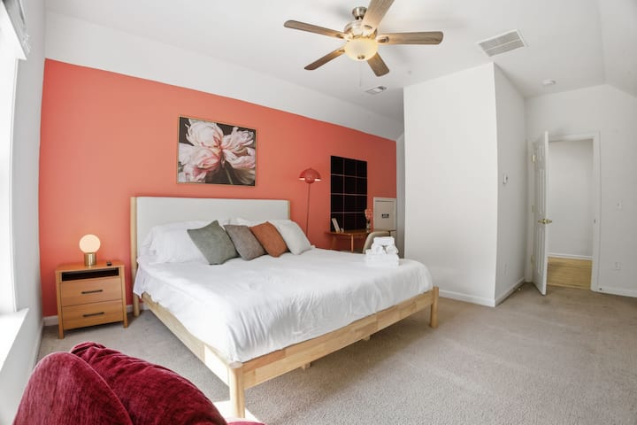 King Bed Room