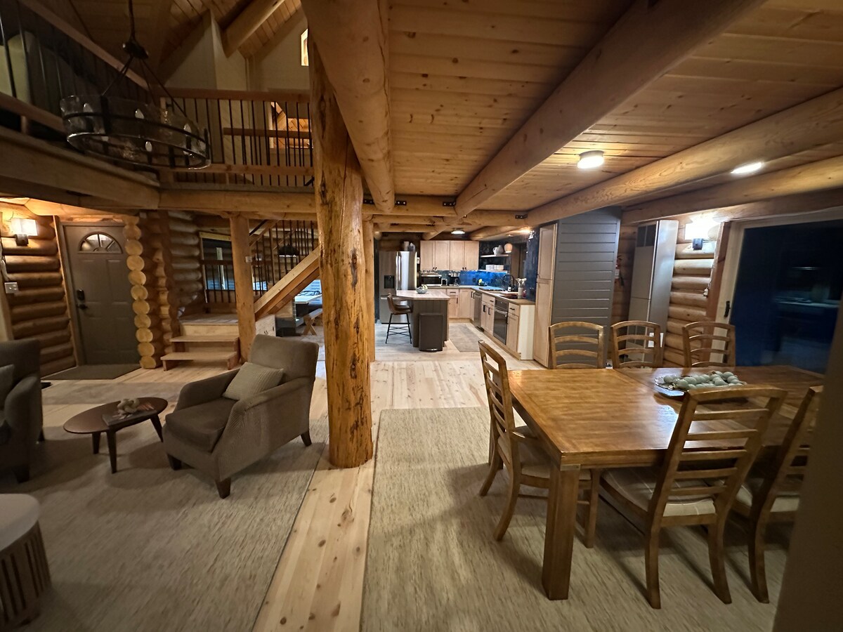 Beautiful Mtn Cabin