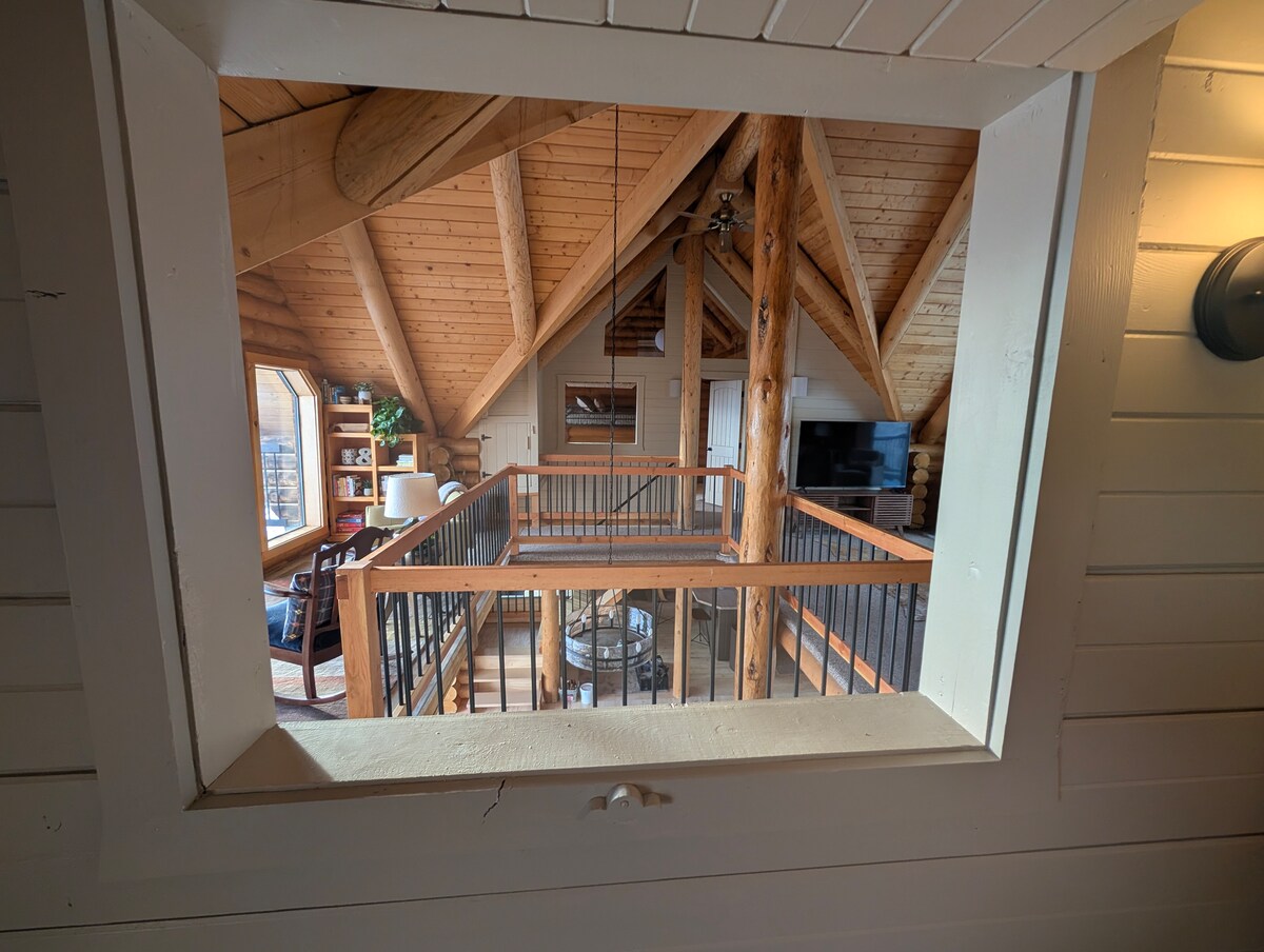 Beautiful Mtn Cabin