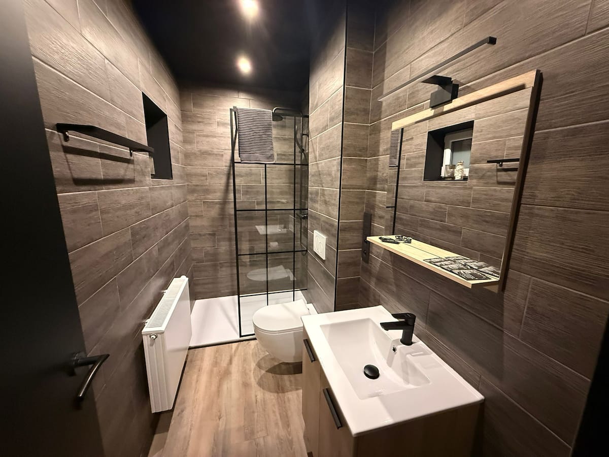 Moon Room 4 — photo 11 sur 15