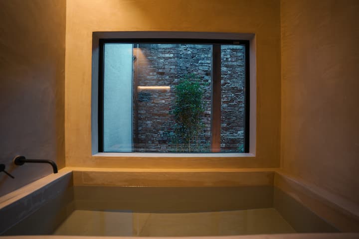 フルバスルーム