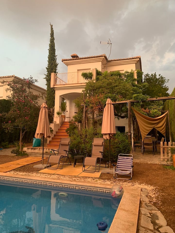 Casa Con Encanto En Monachil - Granada