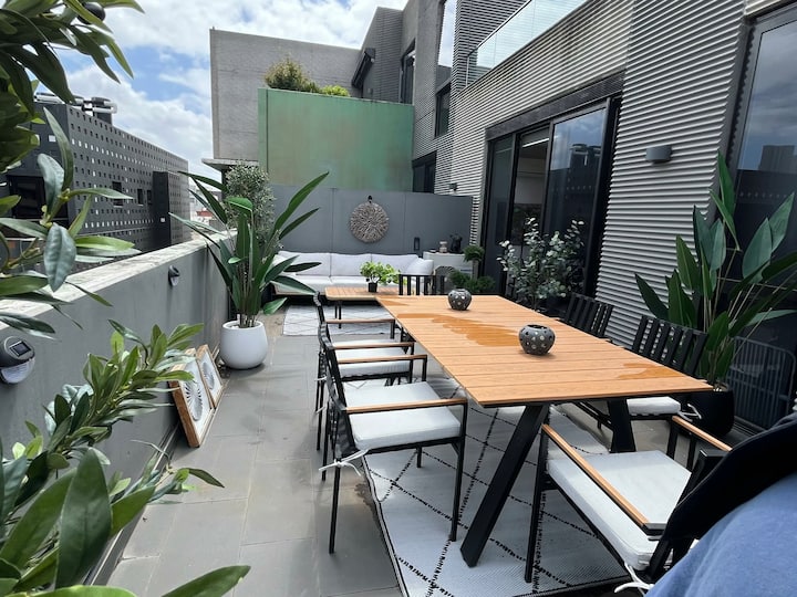 Stylish Apartment Nestled Btwn Fitzroy & Carlton! - 브런즈윅