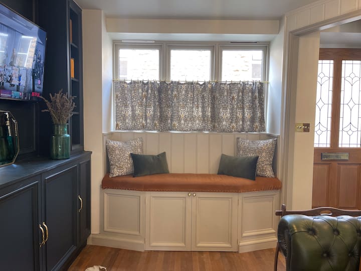 Charming Character Cottage In Central Bridport - Bridport