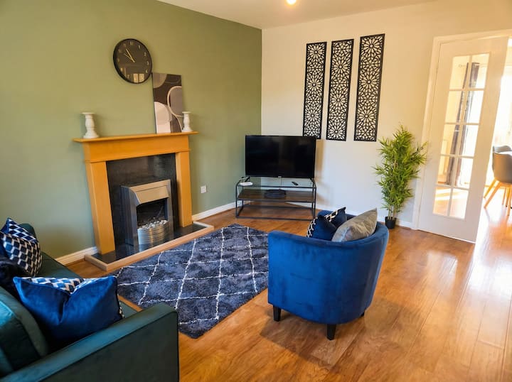 3 Bed House. Perfect For Contractors & Families - Maidstone