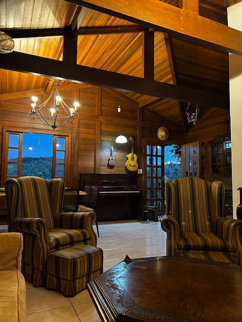 Anúncio popular: Meeting Chalet em Nova Lima