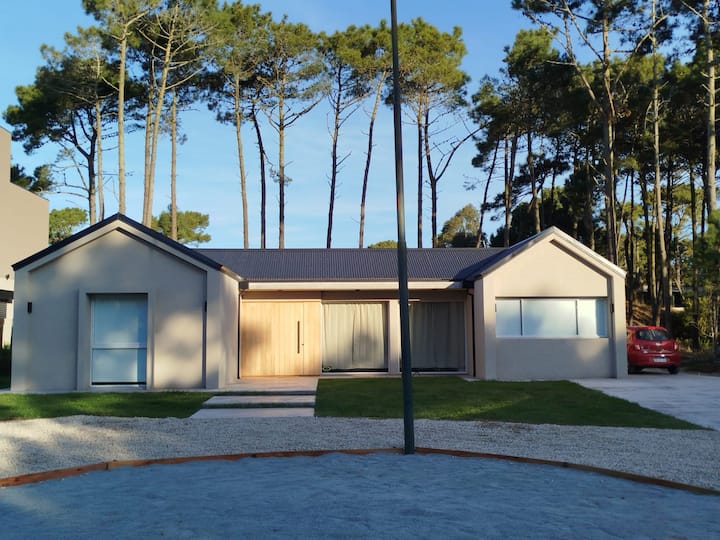 Casa En Alquiler Pinamar Verano 2026/2027 - Pinamar