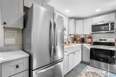 Top performing Airbnb: Cozy Cottage in the Pines | Private & Quiet in Summerville