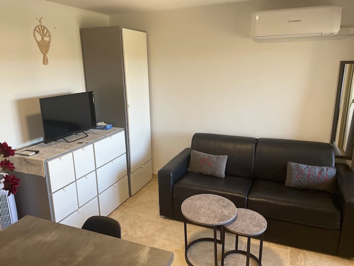 Appartement 4 Personnes Plage De L'argentiere /Var - La Londe-les-Maures