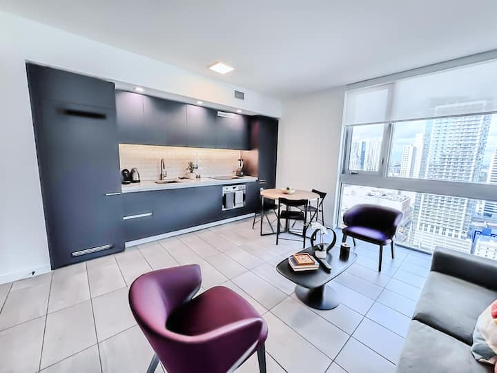Amazing 2 Bedrooms With A View, Pool, Gym - 邁阿密