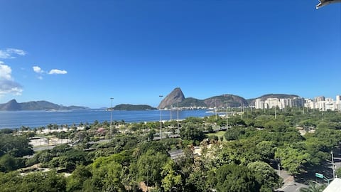 Top performing Airbnb: Loft LR 180º view of Flamengo Beach and Sugarloaf Mountain in Rio De Janeiro