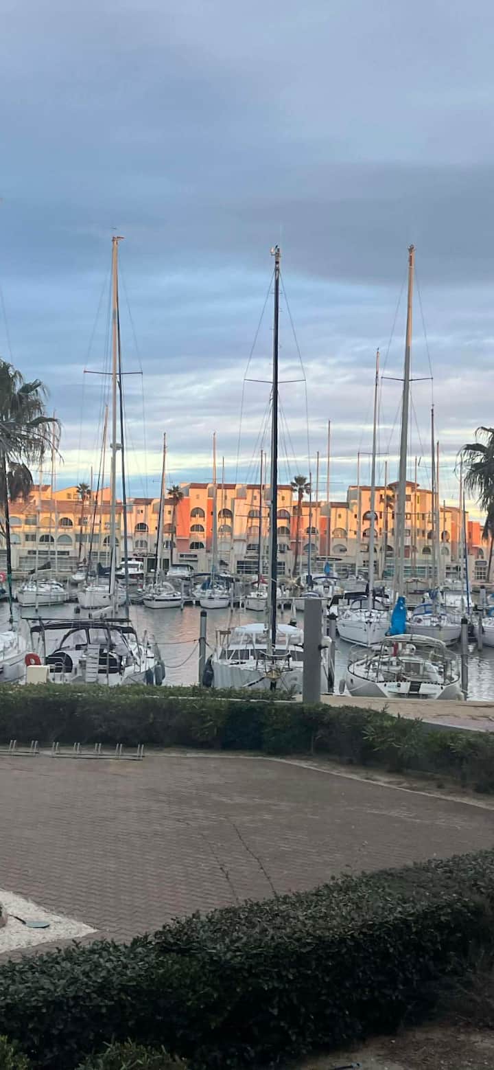 Les Portes De La Méditerranée -Vue Port-parking - Leucate