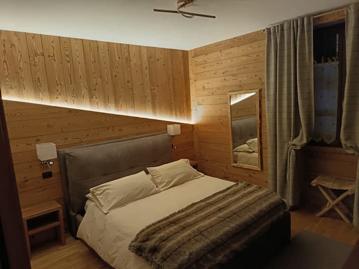 Maison Rey Pro. 
App.  Le. Sapin - Courmayeur