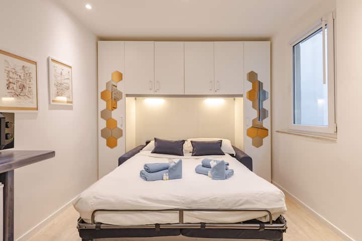 [City Center] Lazzaro Secret Suite *Free Netflix* - Trieste
