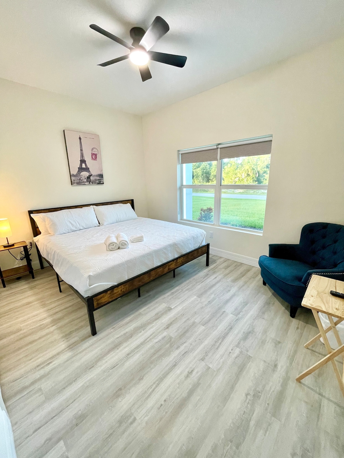 غرفة النوم 1