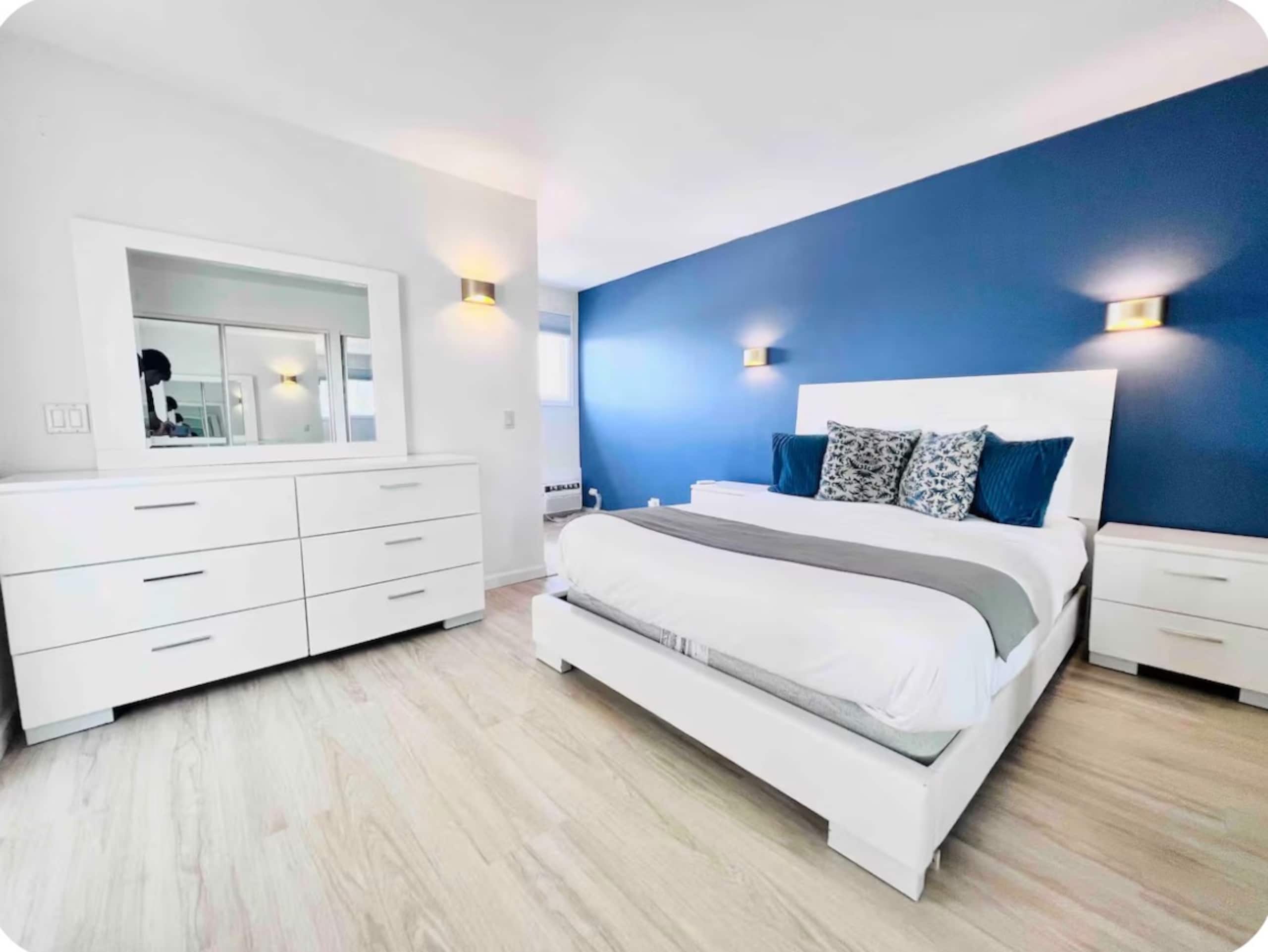 Near Waikiki Beach 1 BR w/View & W/D /free parking - Image 23