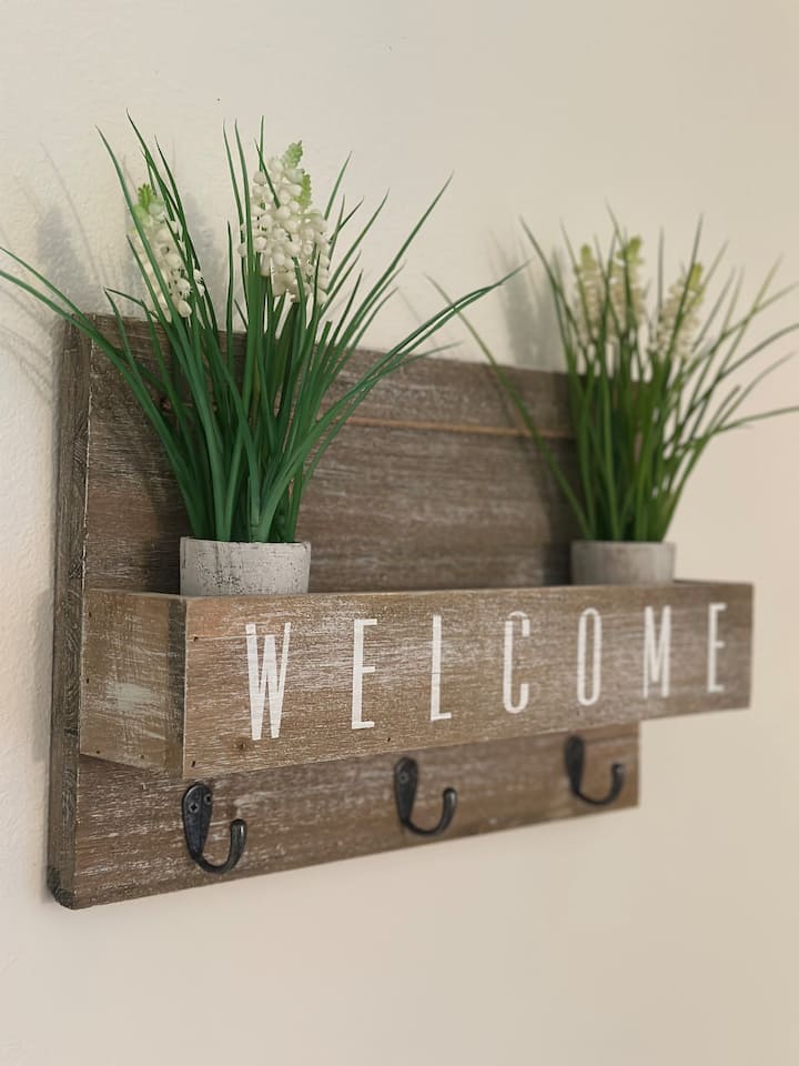 Linen & Light Haven For Spokane Fire Evacuees - Spokane, WA