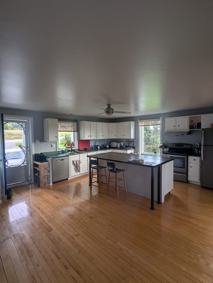 Petite Maison De Campagne Paisible Et Jolie - Trois-Pistoles