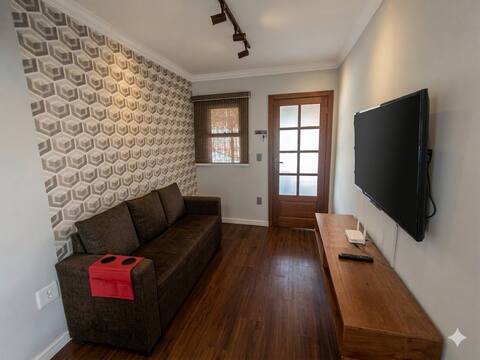 Top performing Airbnb: Cozy House 2nd Floor | Air Conditioning and Garage in Espírito Santo