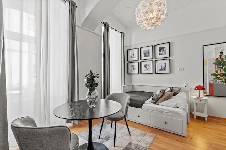 Cozy Augarten Studio I Quick To City Center - Viena