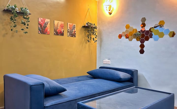 Acacia Stays 604 | Near Lulu Mall & Medanta Hosp. - Lucknow