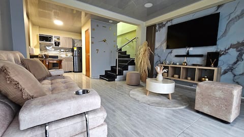 Top performing Airbnb: Air-conditioned apartment 15 min from the airport in Palmira
