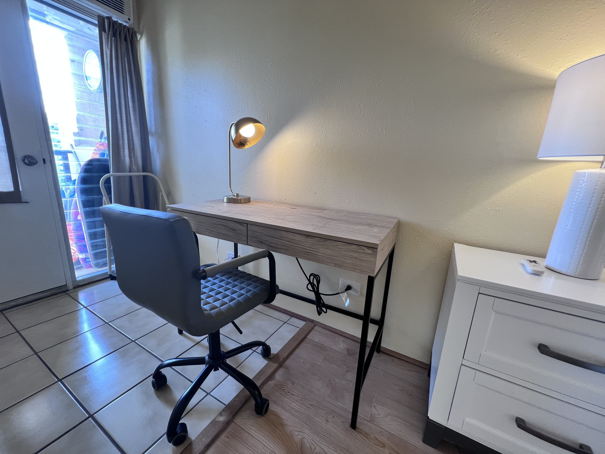 Near beach 1 bedroom lg. Lanai & W/D, free parking - Image 12