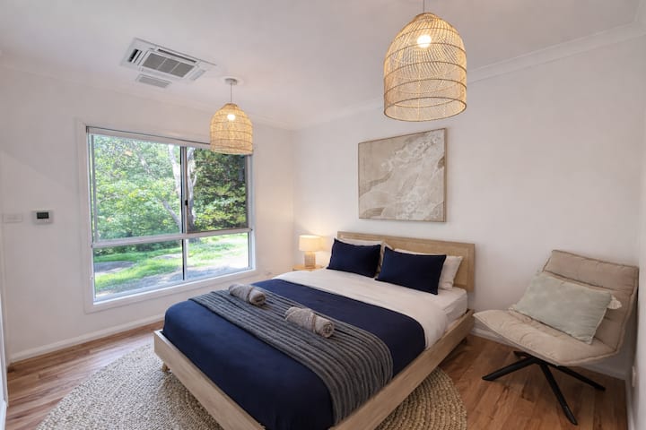 Bedroom 2 - with ensuite and walk in wardrobe 