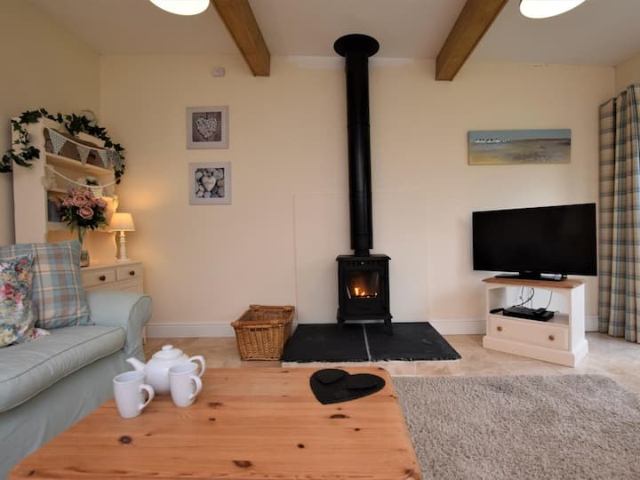 1 Bed In Axminster (Oc-36495) - Seaton